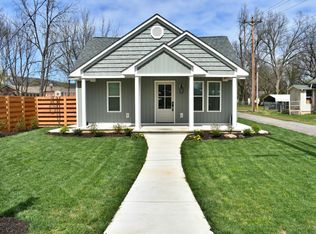 272 W Rhea Ave, Spring City, TN 37381
