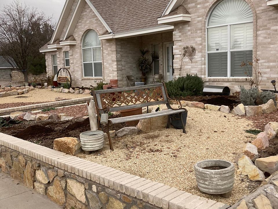 2nd image of 12940 Jeweled Desert Dr