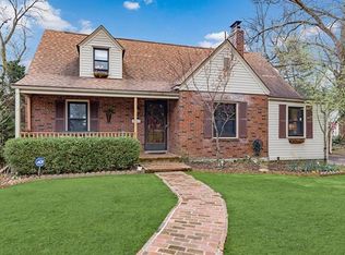 12 Westwood Forest Ln, Saint Louis, MO 63122