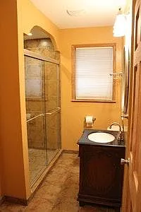 Main bathroom