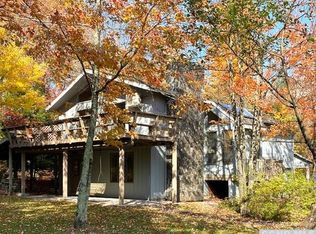 25 Par 4 Dr, Tannersville, NY 12485