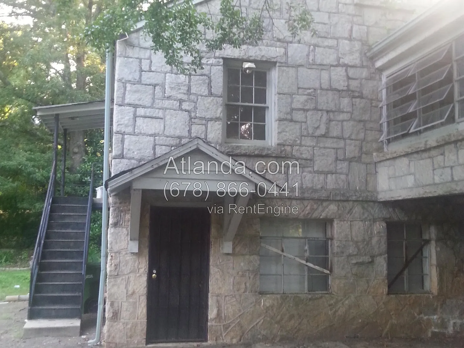 3 bed, 1.0 bath, 1500 sqft, $1,695 — Photo 3
