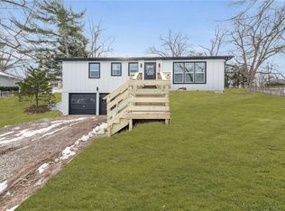 7999 NW Cadwallader Rd, Kansas City, MO 64152