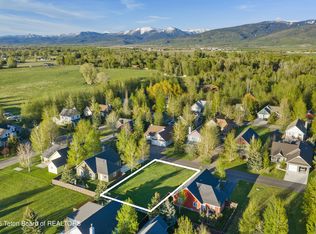 810 Eagles Rest Dr, Driggs, ID 83422