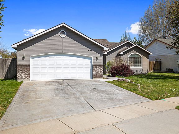 4th image of 658 N Katie Way