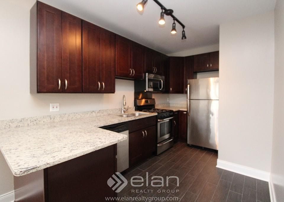 1st image of 3718 W Fullerton Ave #2D