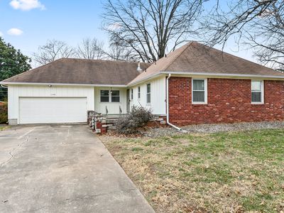 1148 E Woodland Street, Springfield, MO, 65807