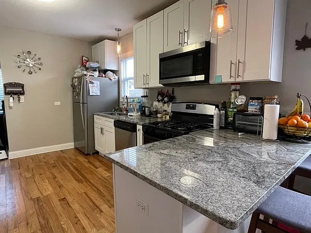 2455 N Austin Ave #2 — Photo 10