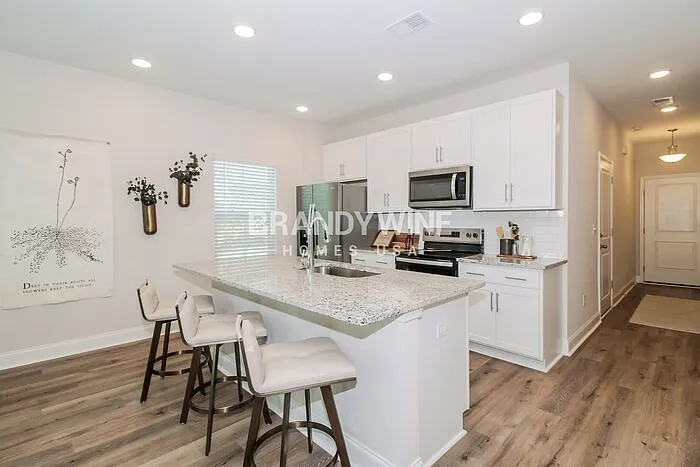 3 bed, 2.5 bath, 1511 sqft, $1,949 — Photo 4