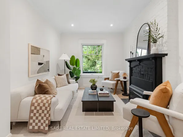 11 Bertmount Ave, Toronto, ON M4M 2X8