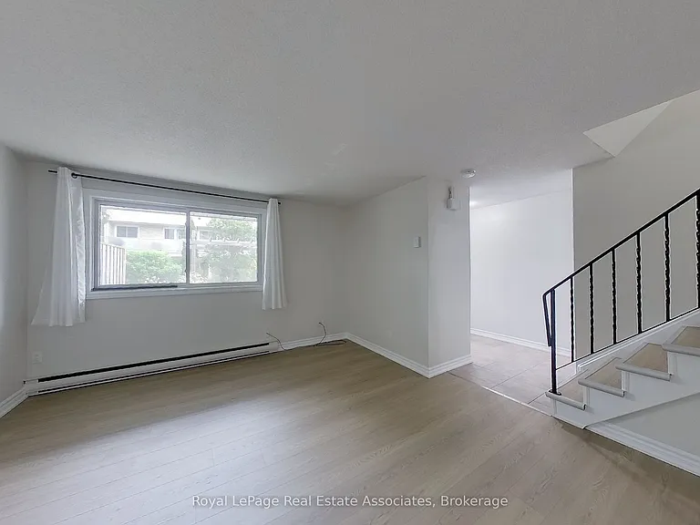 35 Breckenridge Dr #30 — Photo 15