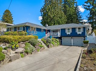 19312 104th Ave NE, Bothell, WA 98011