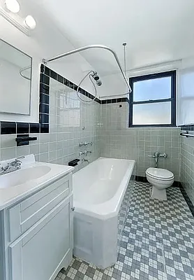 Rented by Bank Neary | media 14