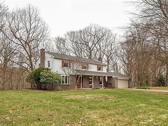 3rd image of 4935 Simmons Cir
