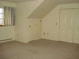 9 Birch Meadow Rd, Brunswick, ME 04011