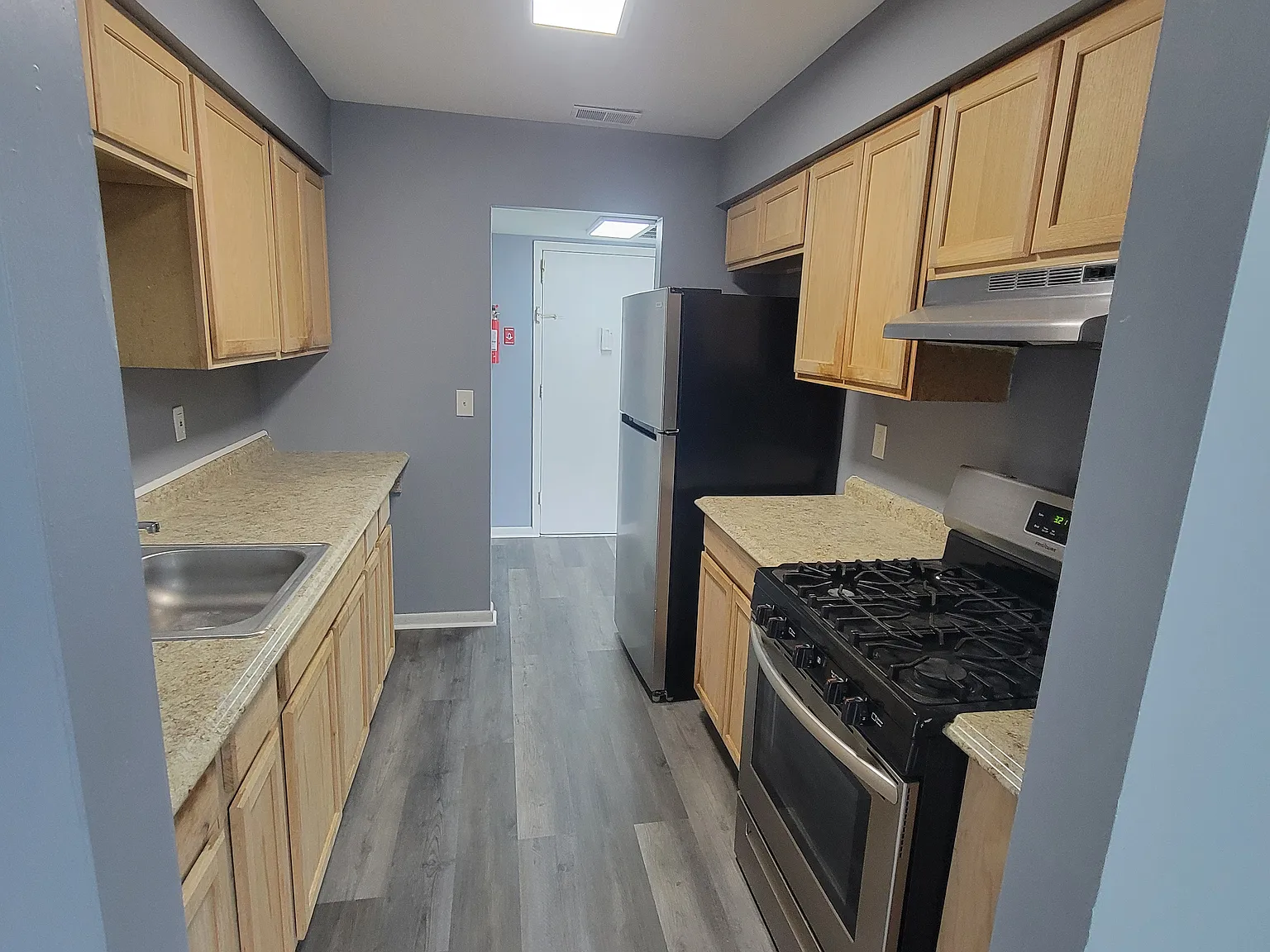 1 bed, $1,625 — Photo 2