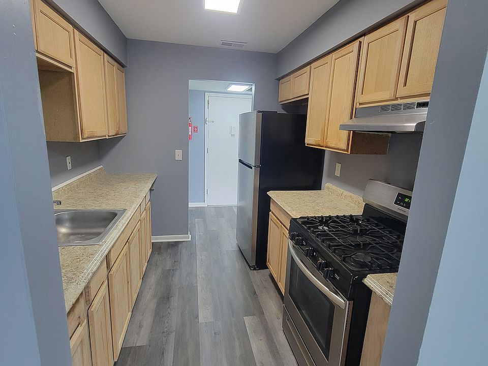 2nd image of 240 Schutt Rd #1C