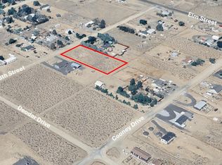 1205 W 8th St, Silver Springs, NV 89429