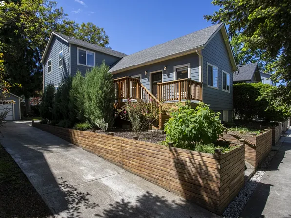 3817 NE 11th Ave, Portland, OR 97212