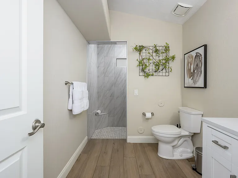 5638 E Helena Dr — Photo 40