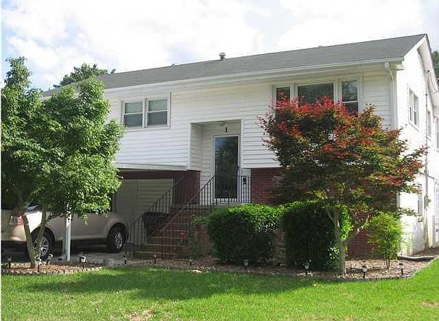 1 Newark Ave
