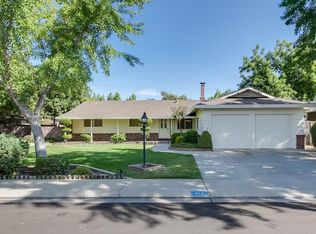 913 Crestwood Dr, Modesto, CA 95350