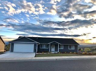 888 W View Dr, Klamath Falls, OR 97603