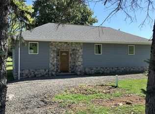 207 Gast Ln, Blairsville, PA 15717