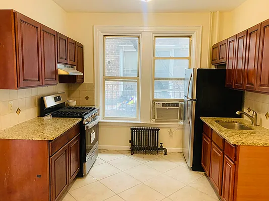 Rented by Voro New York | media 3