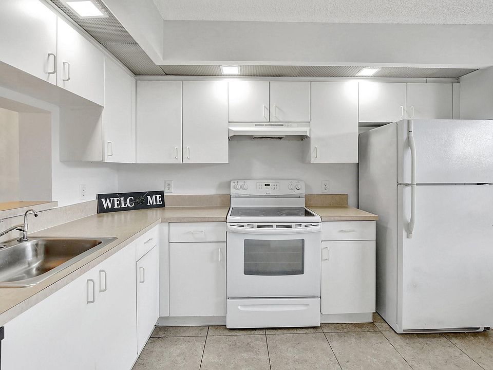 1st image of 13105 SW 16th Court #212 L