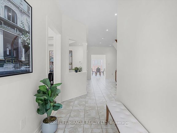 5th image of 141 Atherton Ave
