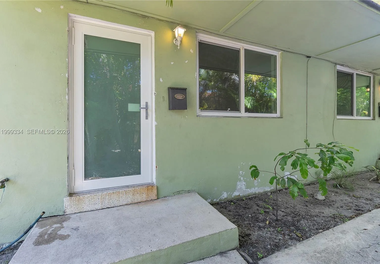 Floral Pk 1st Amd — Photo 1