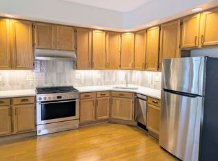 5338 N Glenwood Ave #2R, Chicago, IL 60640