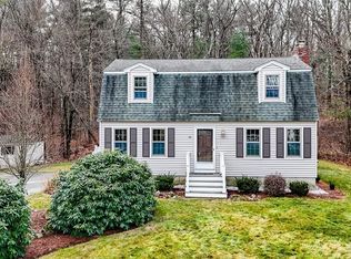 63 Cranberry Rd, Dracut, MA 01826