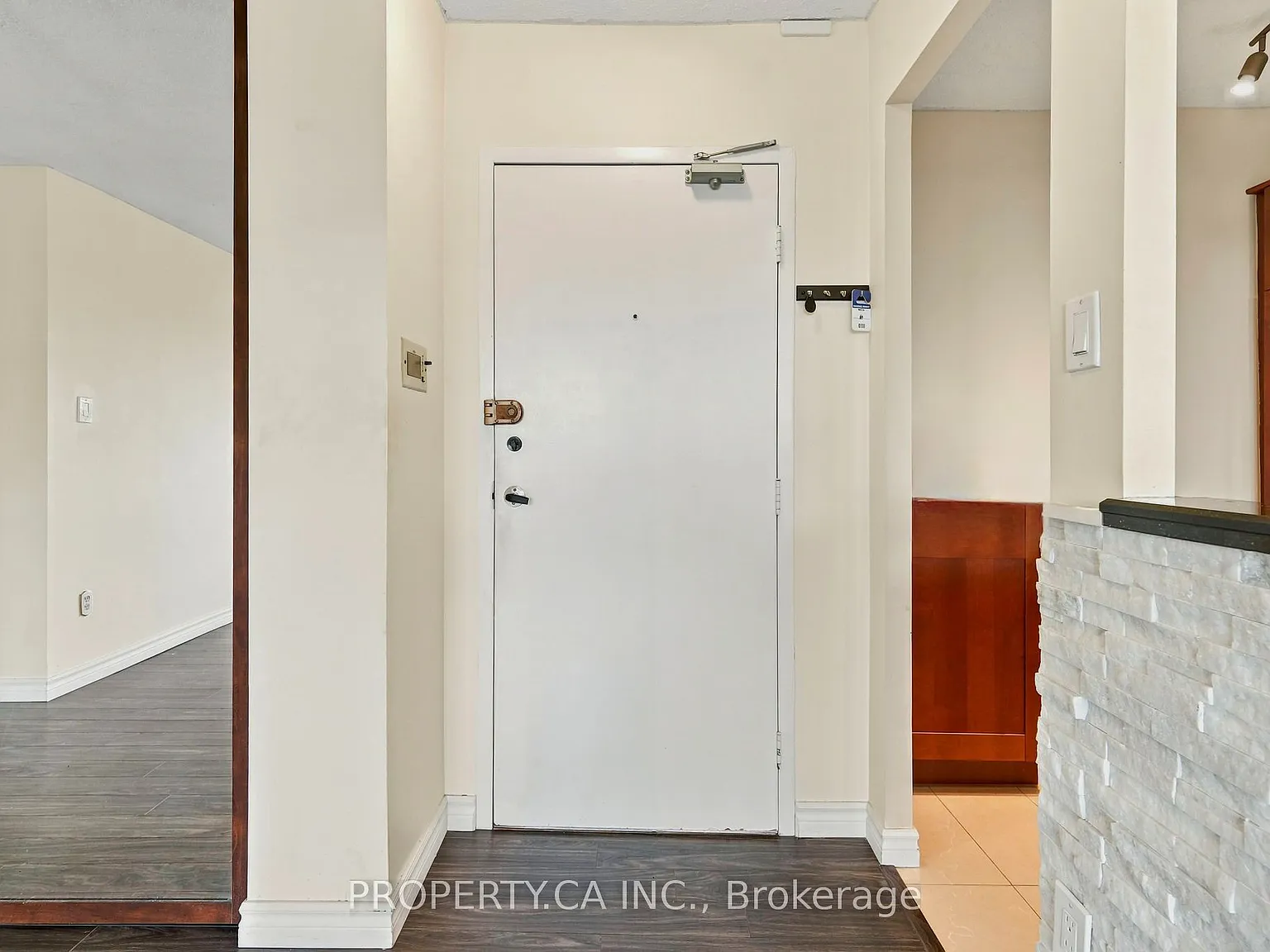 3 bed, $2,850 — Photo 4