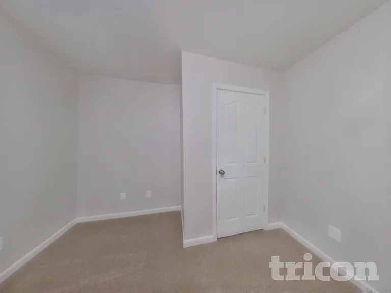 4729 Brewer Dr — Photo 13