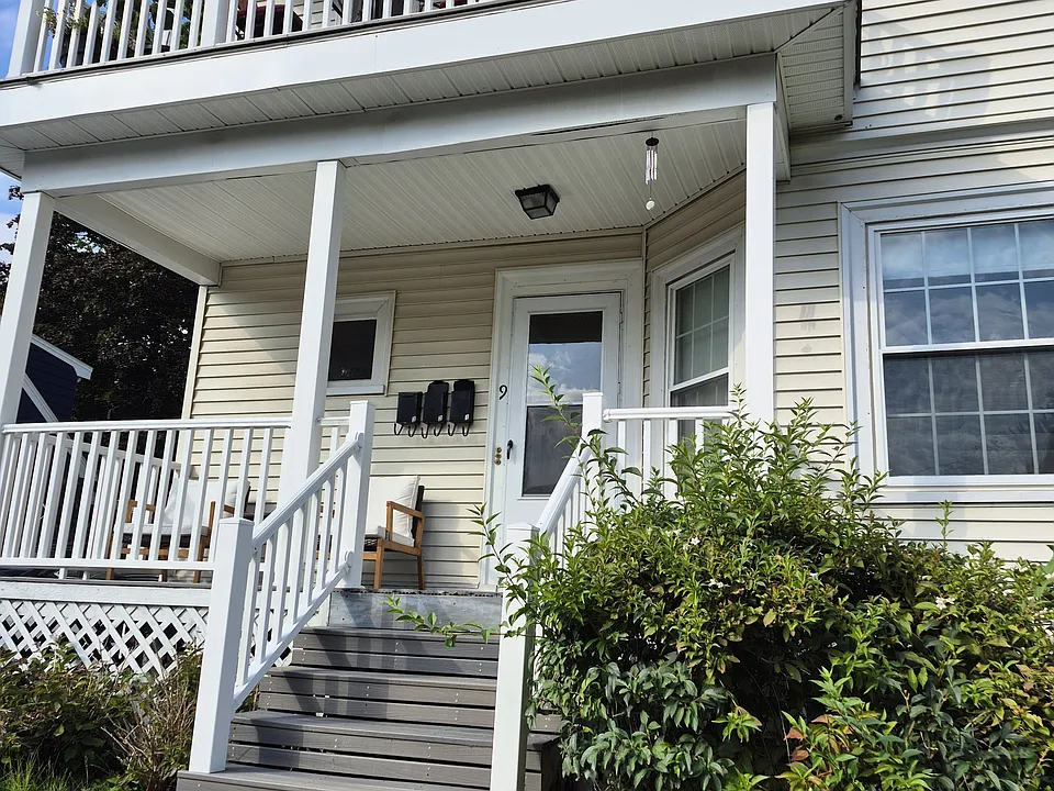 9 Grant St #1