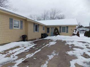 144 Sunset Dr, Belmont, NH 03220