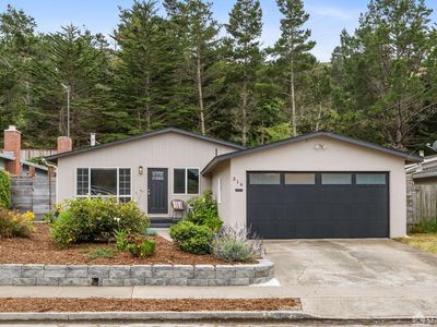316 Seaside Dr, Pacifica, CA, 94044