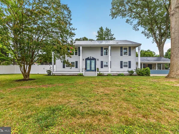 40247 Waterview Dr, Mechanicsville, MD 20659