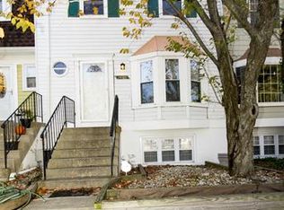 1495 Lowell Ct, Crofton, MD 21114