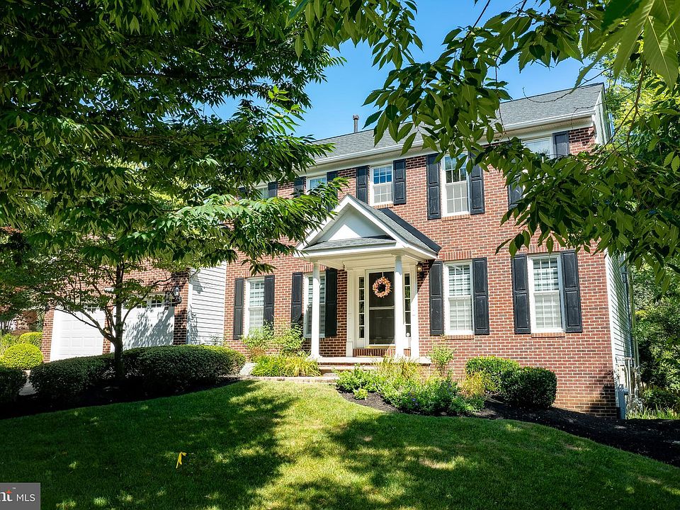 2416 Goldenrain Ct, Crofton, MD 21114 Zillow