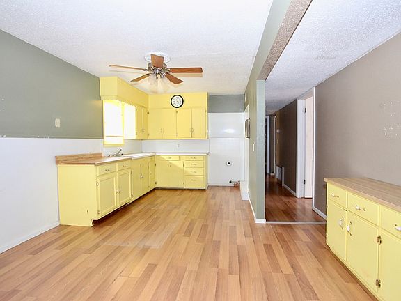 3rd image of 506 N 2nd St
