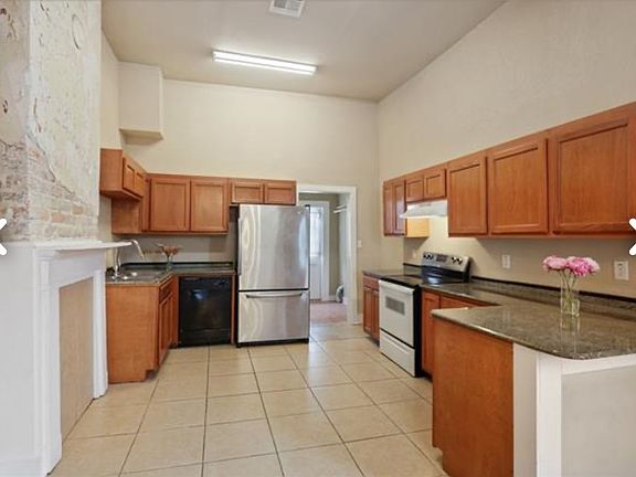 3rd image of 701 N Salcedo St