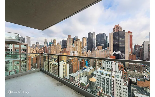 Rented by Douglas Elliman | media 47