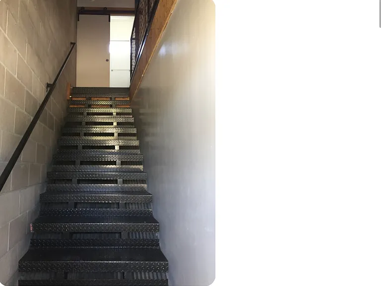 577 Turner Ln #A — Photo 24