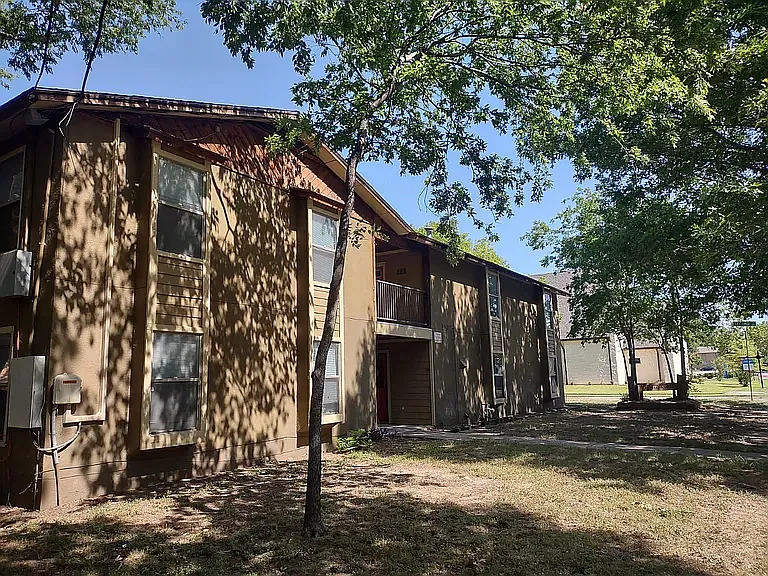 1 bed, 750 sqft, $1,050 — Photo 1