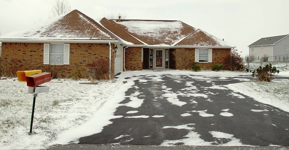 1st image of 229 Crowfield Cir