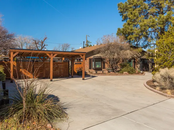 1009 Jefferson St NE, Albuquerque, NM 87110