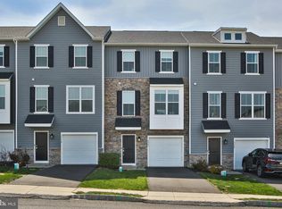 4940 Brookside Ct, Coopersburg, PA 18036